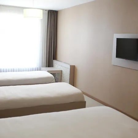 Hotel Cinas